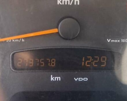 Білий Мерседес Sprinter, об'ємом двигуна 2.15 л та пробігом 274 тис. км за 8000 $, фото 11 на Automoto.ua
