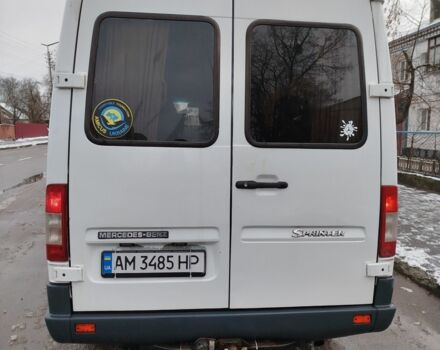 Белый Мерседес Sprinter, объемом двигателя 2.1 л и пробегом 530 тыс. км за 7000 $, фото 3 на Automoto.ua