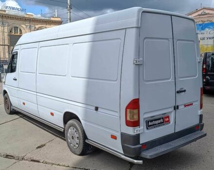 Белый Мерседес Sprinter, объемом двигателя 2.2 л и пробегом 732 тыс. км за 6680 $, фото 8 на Automoto.ua