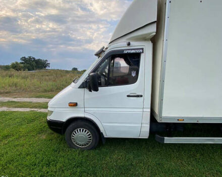 Белый Мерседес Sprinter, объемом двигателя 2.1 л и пробегом 530 тыс. км за 9500 $, фото 15 на Automoto.ua