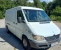 Белый Мерседес Sprinter, объемом двигателя 2.15 л и пробегом 480 тыс. км за 6600 $, фото 2 на Automoto.ua