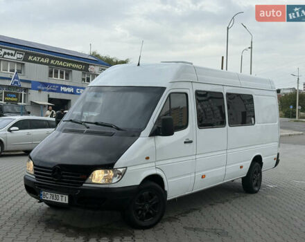 Белый Мерседес Sprinter, объемом двигателя 2.2 л и пробегом 354 тыс. км за 8500 $, фото 1 на Automoto.ua