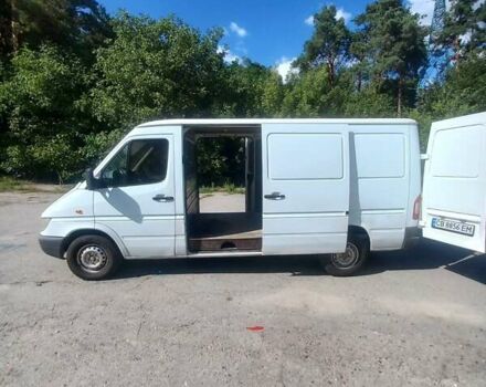 Белый Мерседес Sprinter, объемом двигателя 2.15 л и пробегом 480 тыс. км за 6600 $, фото 4 на Automoto.ua
