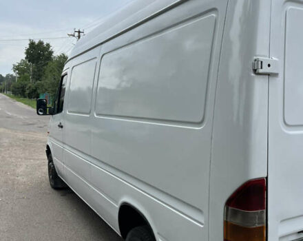 Белый Мерседес Sprinter, объемом двигателя 2.3 л и пробегом 596 тыс. км за 7250 $, фото 13 на Automoto.ua