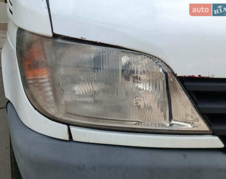 Белый Мерседес Sprinter, объемом двигателя 2.2 л и пробегом 732 тыс. км за 8240 $, фото 5 на Automoto.ua