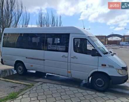 Белый Мерседес Sprinter, объемом двигателя 2.15 л и пробегом 2 тыс. км за 7500 $, фото 1 на Automoto.ua