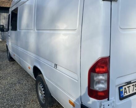 Белый Мерседес Sprinter, объемом двигателя 2.1 л и пробегом 760 тыс. км за 7700 $, фото 5 на Automoto.ua