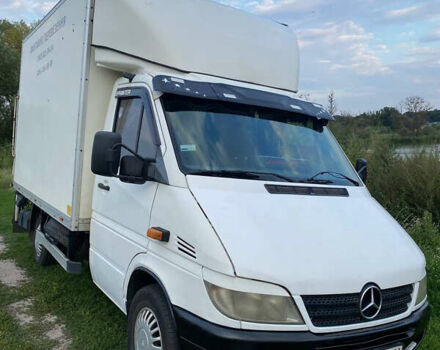 Белый Мерседес Sprinter, объемом двигателя 2.1 л и пробегом 530 тыс. км за 9500 $, фото 13 на Automoto.ua