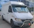 Белый Мерседес Sprinter, объемом двигателя 2.2 л и пробегом 732 тыс. км за 6680 $, фото 2 на Automoto.ua