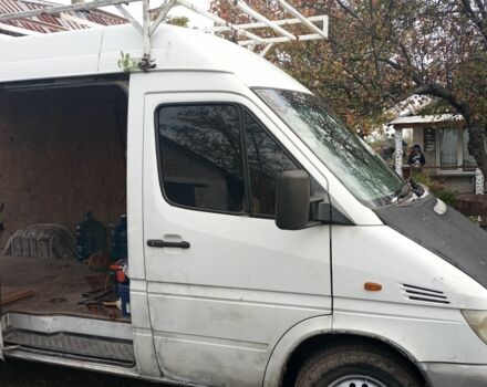 Білий Мерседес Sprinter, об'ємом двигуна 2.1 л та пробігом 470 тис. км за 4300 $, фото 1 на Automoto.ua