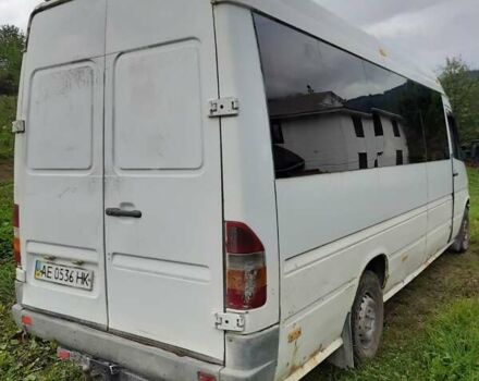 Білий Мерседес Sprinter, об'ємом двигуна 2.3 л та пробігом 300 тис. км за 3200 $, фото 10 на Automoto.ua
