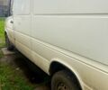 Белый Мерседес Sprinter, объемом двигателя 2.1 л и пробегом 500 тыс. км за 5500 $, фото 2 на Automoto.ua