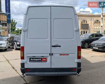 Белый Мерседес Sprinter, объемом двигателя 2.2 л и пробегом 732 тыс. км за 8240 $, фото 9 на Automoto.ua
