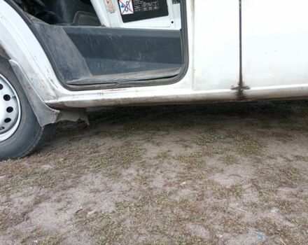 Білий Мерседес Sprinter, об'ємом двигуна 2.1 л та пробігом 470 тис. км за 4300 $, фото 4 на Automoto.ua