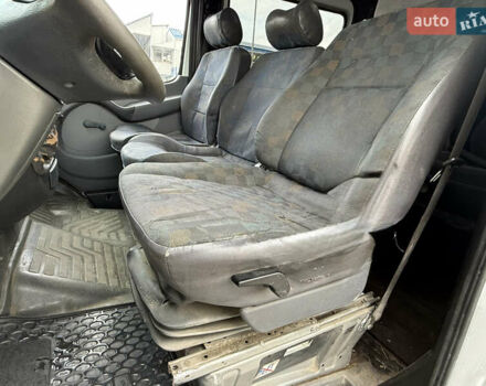 Белый Мерседес Sprinter, объемом двигателя 2.2 л и пробегом 354 тыс. км за 8500 $, фото 25 на Automoto.ua