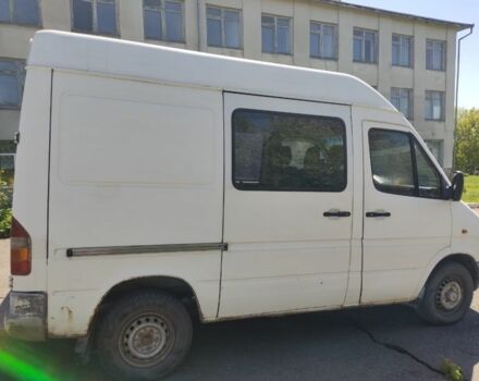 Білий Мерседес Sprinter, об'ємом двигуна 0.29 л та пробігом 478 тис. км за 4600 $, фото 3 на Automoto.ua