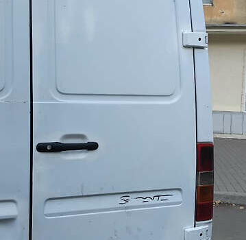 Білий Мерседес Sprinter, об'ємом двигуна 2.7 л та пробігом 208 тис. км за 6300 $, фото 3 на Automoto.ua