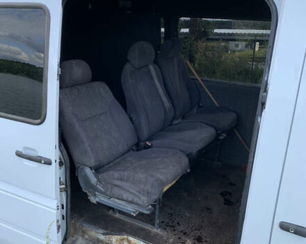 Белый Мерседес Sprinter, объемом двигателя 0 л и пробегом 353 тыс. км за 7200 $, фото 8 на Automoto.ua