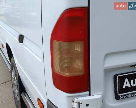 Белый Мерседес Sprinter, объемом двигателя 2.2 л и пробегом 732 тыс. км за 8240 $, фото 10 на Automoto.ua