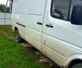 Белый Мерседес Sprinter, объемом двигателя 2.1 л и пробегом 500 тыс. км за 5500 $, фото 3 на Automoto.ua