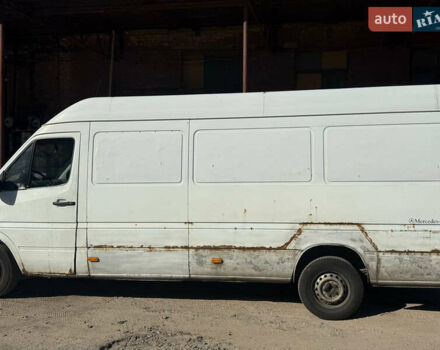 Білий Мерседес Sprinter, об'ємом двигуна 2.2 л та пробігом 500 тис. км за 4500 $, фото 4 на Automoto.ua