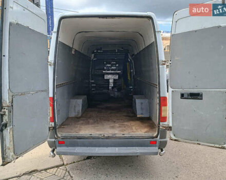 Белый Мерседес Sprinter, объемом двигателя 2.2 л и пробегом 732 тыс. км за 8240 $, фото 25 на Automoto.ua