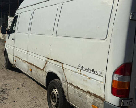 Білий Мерседес Sprinter, об'ємом двигуна 2.2 л та пробігом 500 тис. км за 4500 $, фото 3 на Automoto.ua