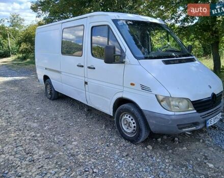 Белый Мерседес Sprinter, объемом двигателя 2.15 л и пробегом 450 тыс. км за 3600 $, фото 4 на Automoto.ua
