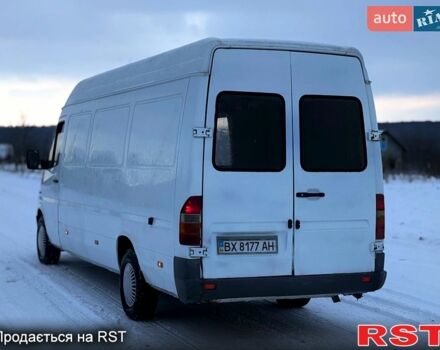 Белый Мерседес Sprinter, объемом двигателя 29 л и пробегом 350 тыс. км за 6900 $, фото 5 на Automoto.ua