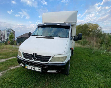 Белый Мерседес Sprinter, объемом двигателя 2.1 л и пробегом 530 тыс. км за 9500 $, фото 16 на Automoto.ua