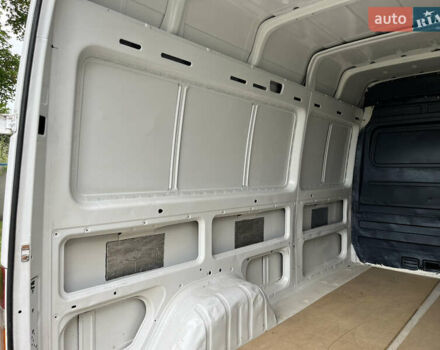 Белый Мерседес Sprinter, объемом двигателя 2.3 л и пробегом 596 тыс. км за 7250 $, фото 10 на Automoto.ua