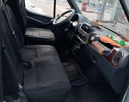 Белый Мерседес Sprinter, объемом двигателя 2.15 л и пробегом 2 тыс. км за 7500 $, фото 6 на Automoto.ua