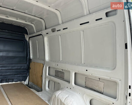 Білий Мерседес Sprinter, об'ємом двигуна 2.3 л та пробігом 596 тис. км за 8000 $, фото 11 на Automoto.ua