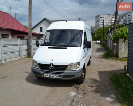 Белый Мерседес Sprinter, объемом двигателя 2.15 л и пробегом 374 тыс. км за 7000 $, фото 1 на Automoto.ua