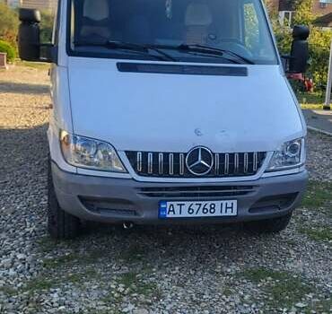 Белый Мерседес Sprinter, объемом двигателя 2.7 л и пробегом 390 тыс. км за 13800 $, фото 7 на Automoto.ua