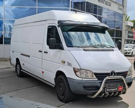 Белый Мерседес Sprinter, объемом двигателя 2.2 л и пробегом 732 тыс. км за 6680 $, фото 7 на Automoto.ua