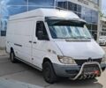 Белый Мерседес Sprinter, объемом двигателя 2.2 л и пробегом 732 тыс. км за 6680 $, фото 7 на Automoto.ua