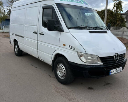 Білий Мерседес Sprinter, об'ємом двигуна 2.15 л та пробігом 628 тис. км за 4750 $, фото 3 на Automoto.ua