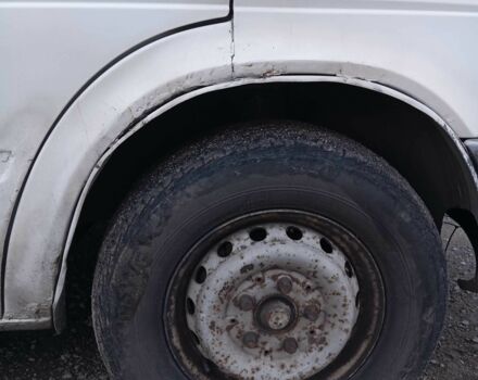 Мерседес Sprinter 2001 у Кам'янське (Дніпродзержинськ) на Automoto.ua Білий Мерседес Sprinter, об'ємом двигуна 2.2 л та пробігом 1 тис. км за 5000 $, фото 15 на Automoto.ua