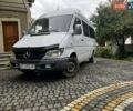 Белый Мерседес Sprinter, объемом двигателя 2.1 л и пробегом 328 тыс. км за 7199 $, фото 2 на Automoto.ua