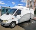 Белый Мерседес Sprinter, объемом двигателя 2.7 л и пробегом 419 тыс. км за 8400 $, фото 4 на Automoto.ua
