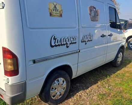 Белый Мерседес Sprinter, объемом двигателя 2.1 л и пробегом 370 тыс. км за 6200 $, фото 5 на Automoto.ua