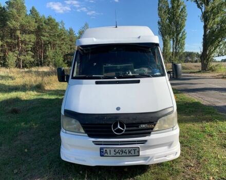 Белый Мерседес Sprinter, объемом двигателя 2.7 л и пробегом 563 тыс. км за 8450 $, фото 1 на Automoto.ua