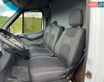 Белый Мерседес Sprinter, объемом двигателя 2.3 л и пробегом 775 тыс. км за 8699 $, фото 18 на Automoto.ua