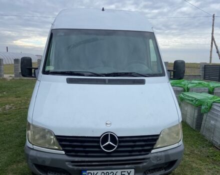 Мерседес Sprinter 2001 у Сарнах на Automoto.ua Білий Мерседес Sprinter, об'ємом двигуна 2.2 л та пробігом 450 тис. км за 7400 $, фото 16 на Automoto.ua