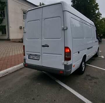 Белый Мерседес Sprinter, объемом двигателя 2.15 л и пробегом 217 тыс. км за 11500 $, фото 8 на Automoto.ua
