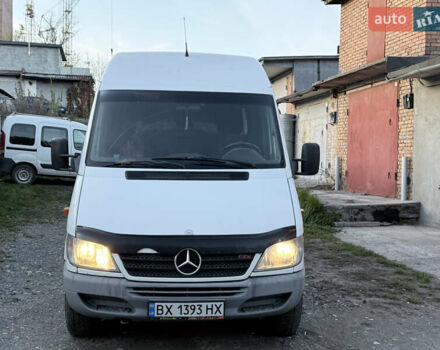 Мерседес Sprinter 2001 в Хмельницком на Automoto.ua Белый Мерседес Sprinter, объемом двигателя 2.7 л и пробегом 451 тыс. км за 7999 $, фото 3 на Automoto.ua