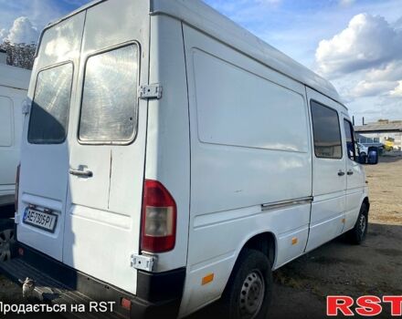 Белый Мерседес Sprinter, объемом двигателя 2.1 л и пробегом 0 тыс. км за 6500 $, фото 3 на Automoto.ua