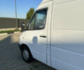 Белый Мерседес Sprinter, объемом двигателя 2.2 л и пробегом 485 тыс. км за 9100 $, фото 3 на Automoto.ua