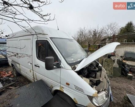 Білий Мерседес Sprinter, об'ємом двигуна 2.2 л та пробігом 780 тис. км за 4000 $, фото 2 на Automoto.ua
